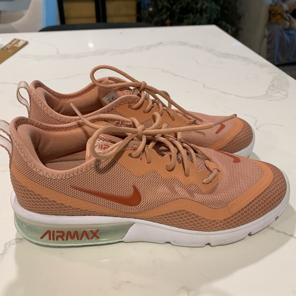 Nike Airmax Blush Women’s 9